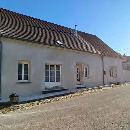 Chambres Chez L Habitant Frasne-les-Meulieres Esterno foto